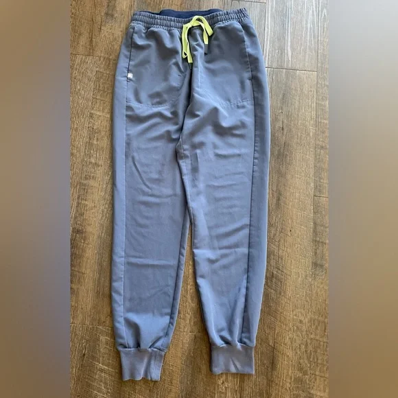 Figs Mari joggers - Picture 2 of 7